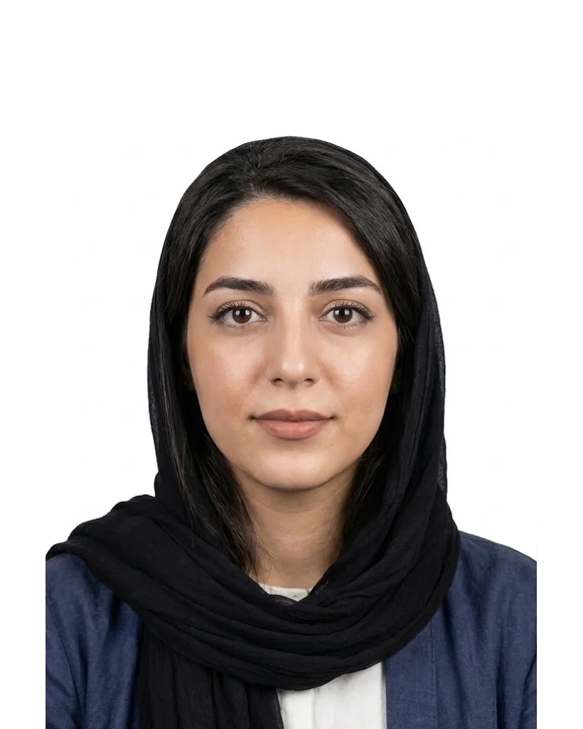 مینا لطفی